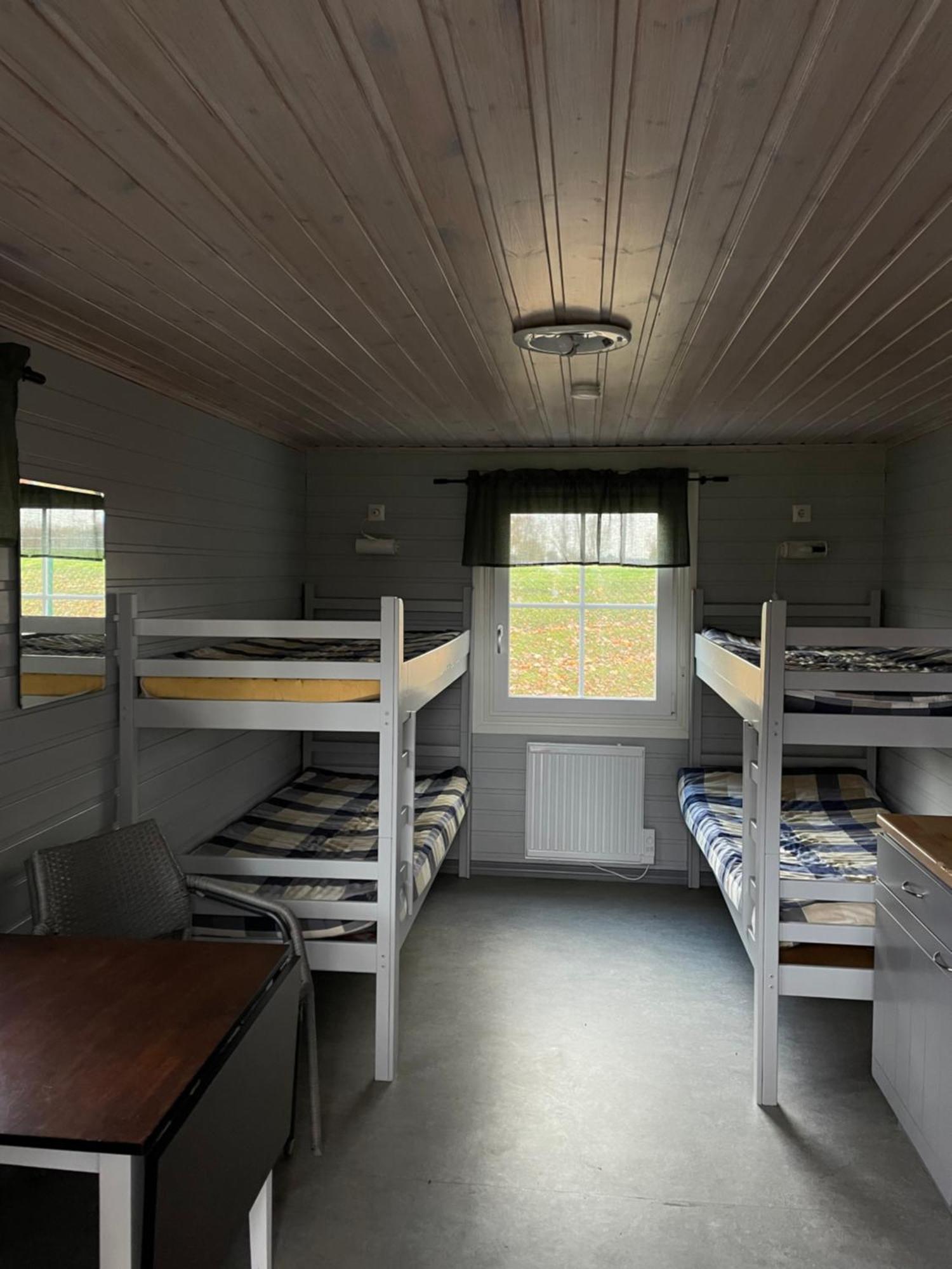 Skara Stads-Camping & Stugby Экстерьер фото