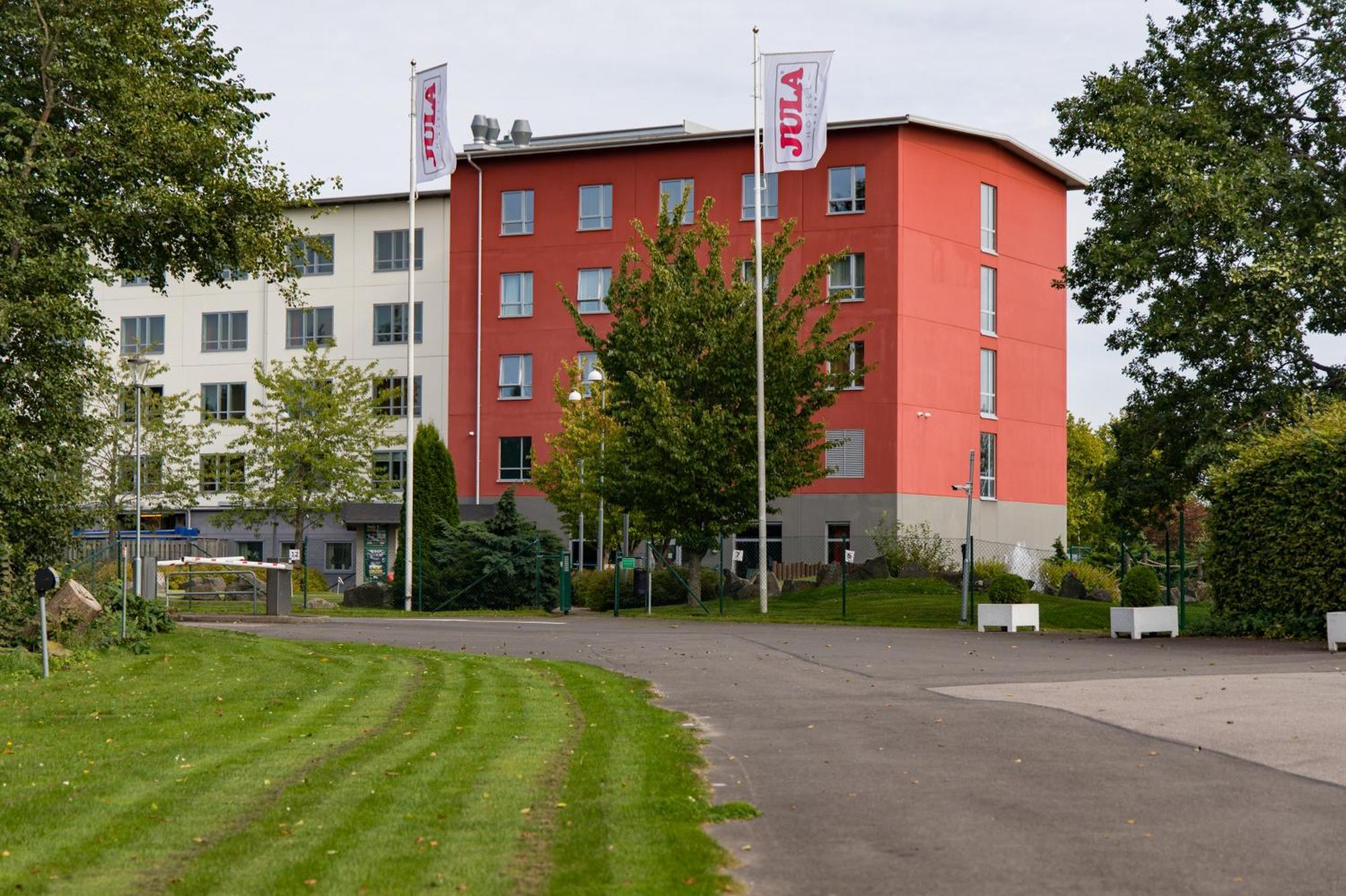 Skara Stads-Camping & Stugby Экстерьер фото
